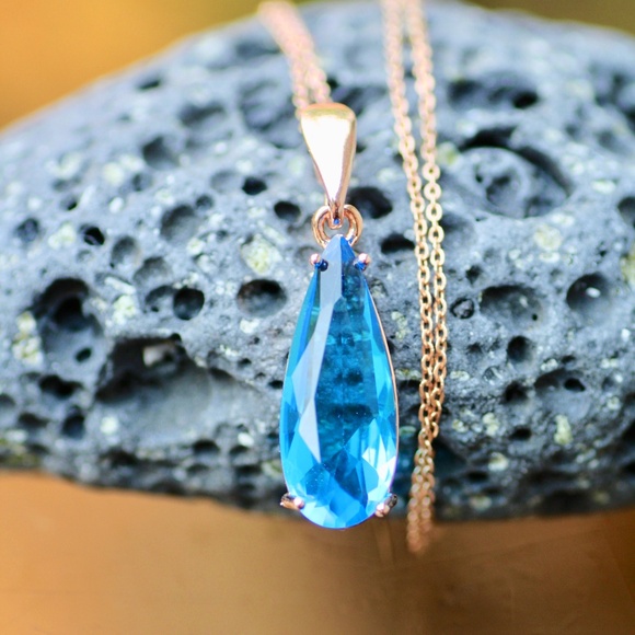 Swiss Blue Topaz Pendant 14k Rose Gold Vermeil, December Birthstone - Picture 2 of 8